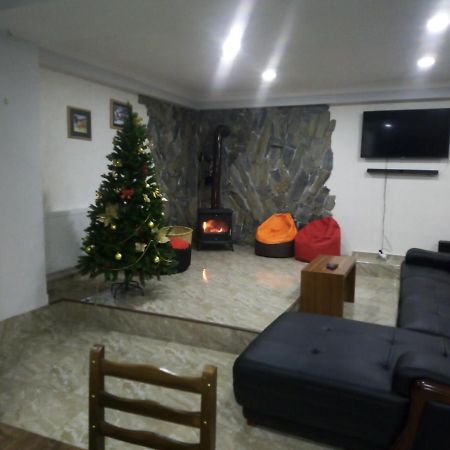 Guesthouse Gera Mestia Zewnętrze zdjęcie