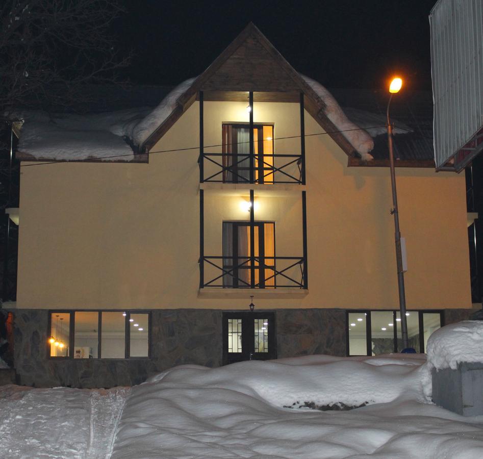 Guesthouse Gera Mestia Zewnętrze zdjęcie
