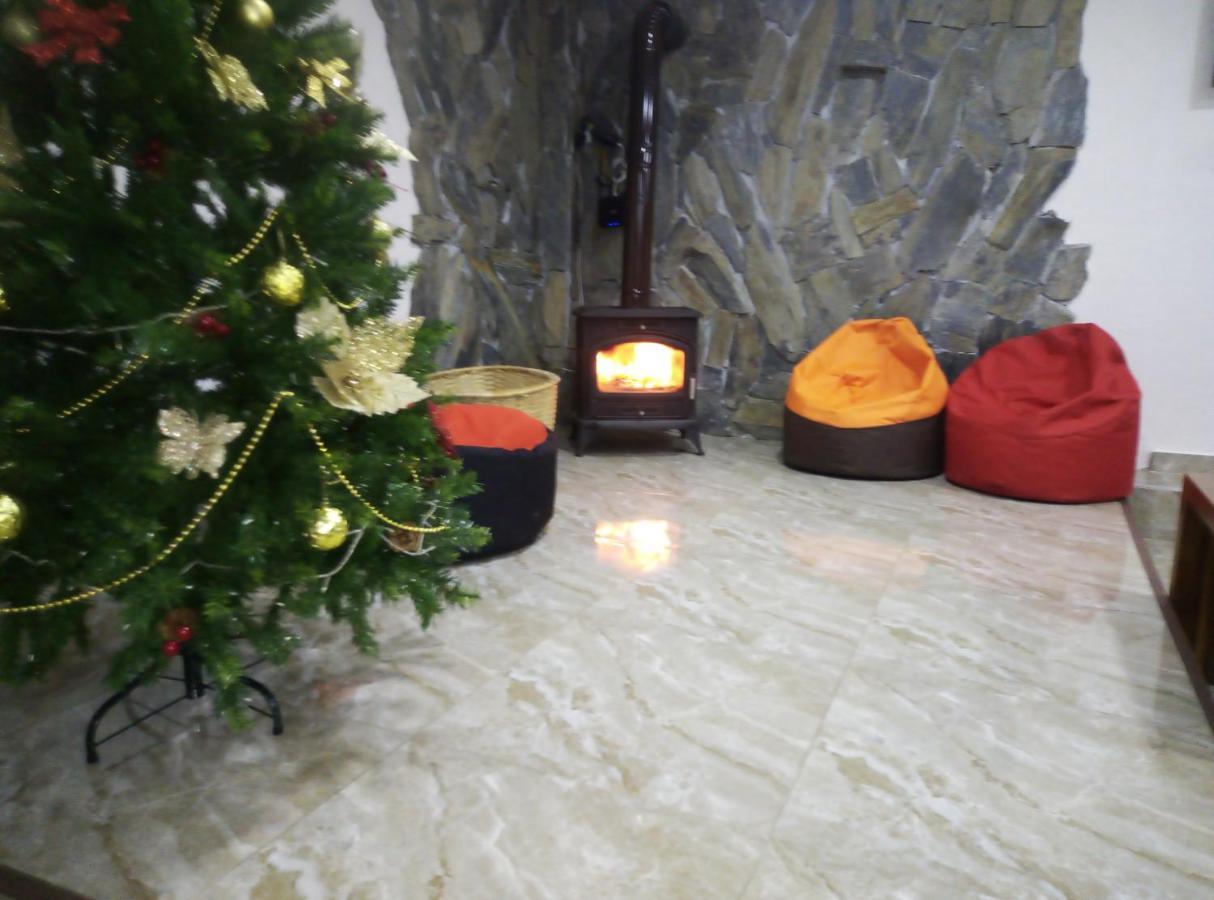Guesthouse Gera Mestia Zewnętrze zdjęcie